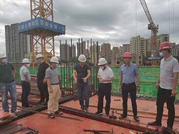 嚴(yán)抓施工安全，緊抓工程進(jìn)度，狠抓工程質(zhì)量